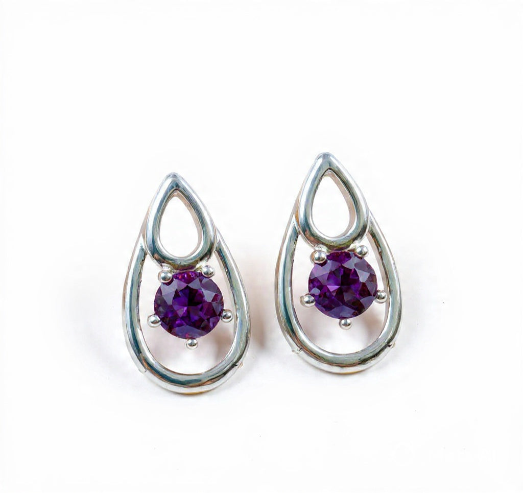Aretes de gota morada